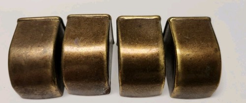 Small vintage brass toe - brass,